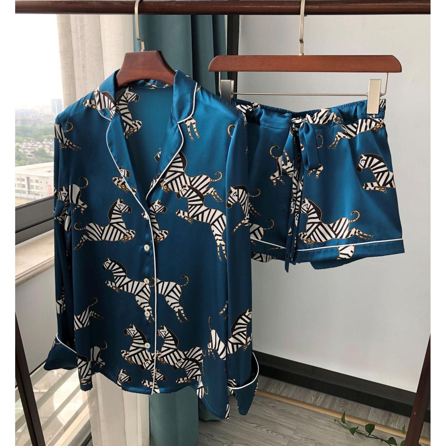 Pajama silk top shorts trousers - Jointcorp