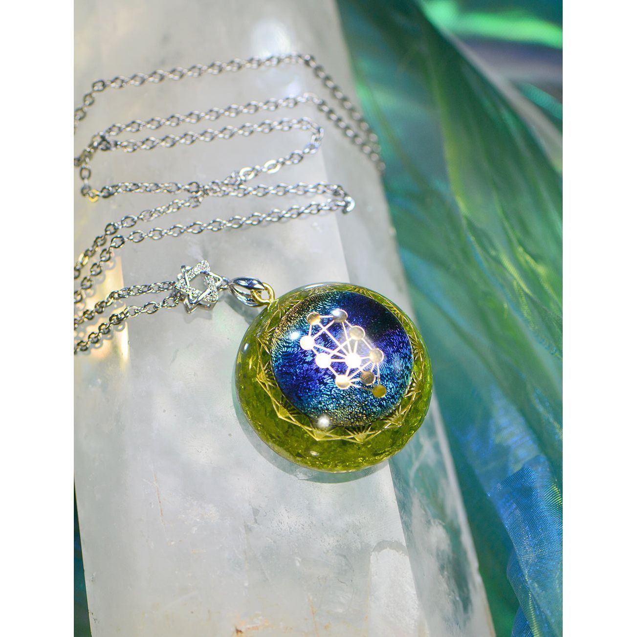 High Frequency Green Crystal Necklace - Jointcorp