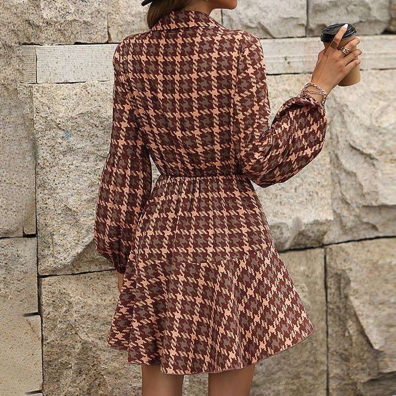 Beautiful Women Wear Long-sleeved Plaid Inside And Outside Dresses - Jointcorp