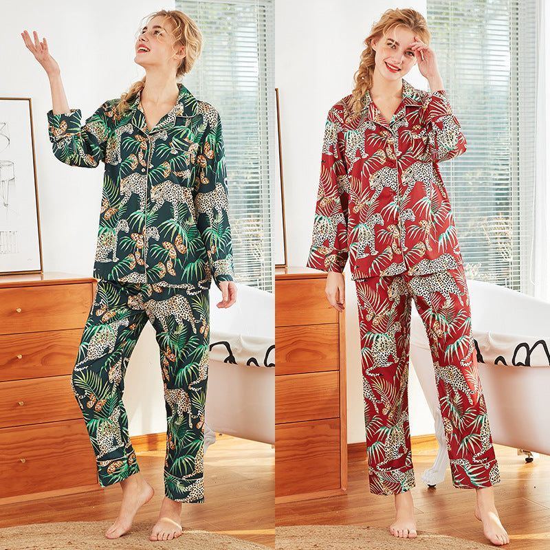 Silk lady's pajamas - Jointcorp