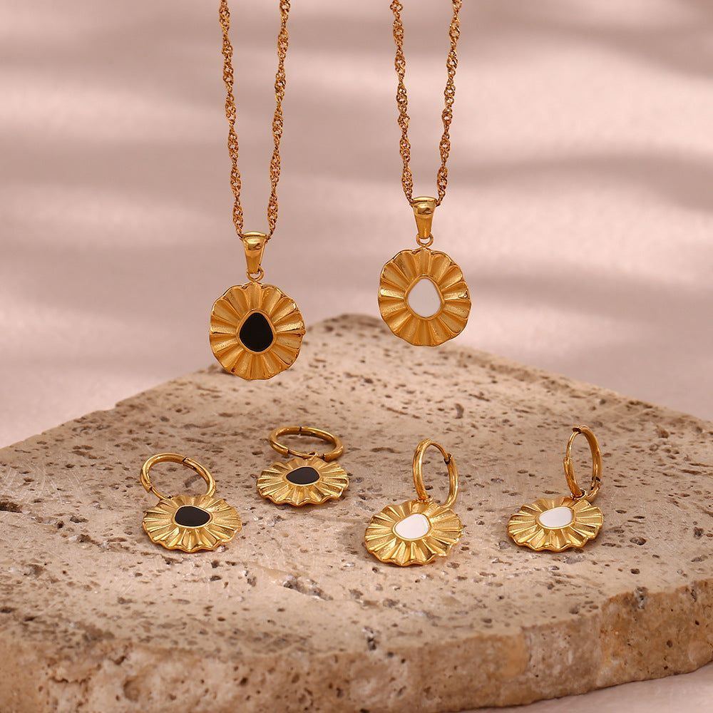 Titanium Steel Water Wave Chain Sunflower Dropping Oil Pendant Necklace - Jointcorp