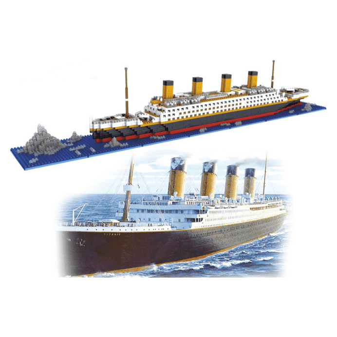 Puzzle building blocks Titanic