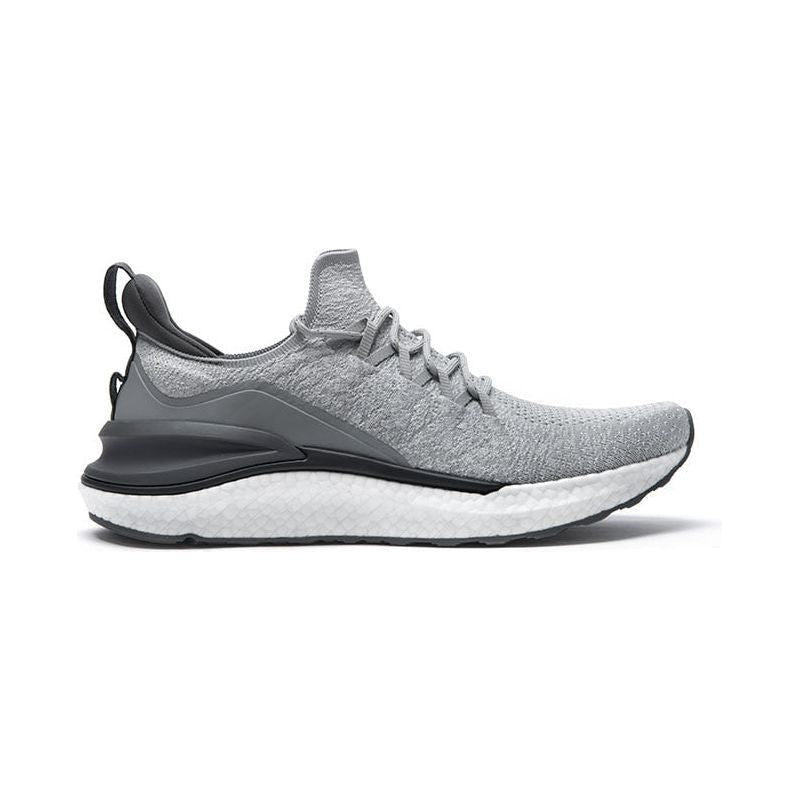 Antibacterial and breathable sneakers