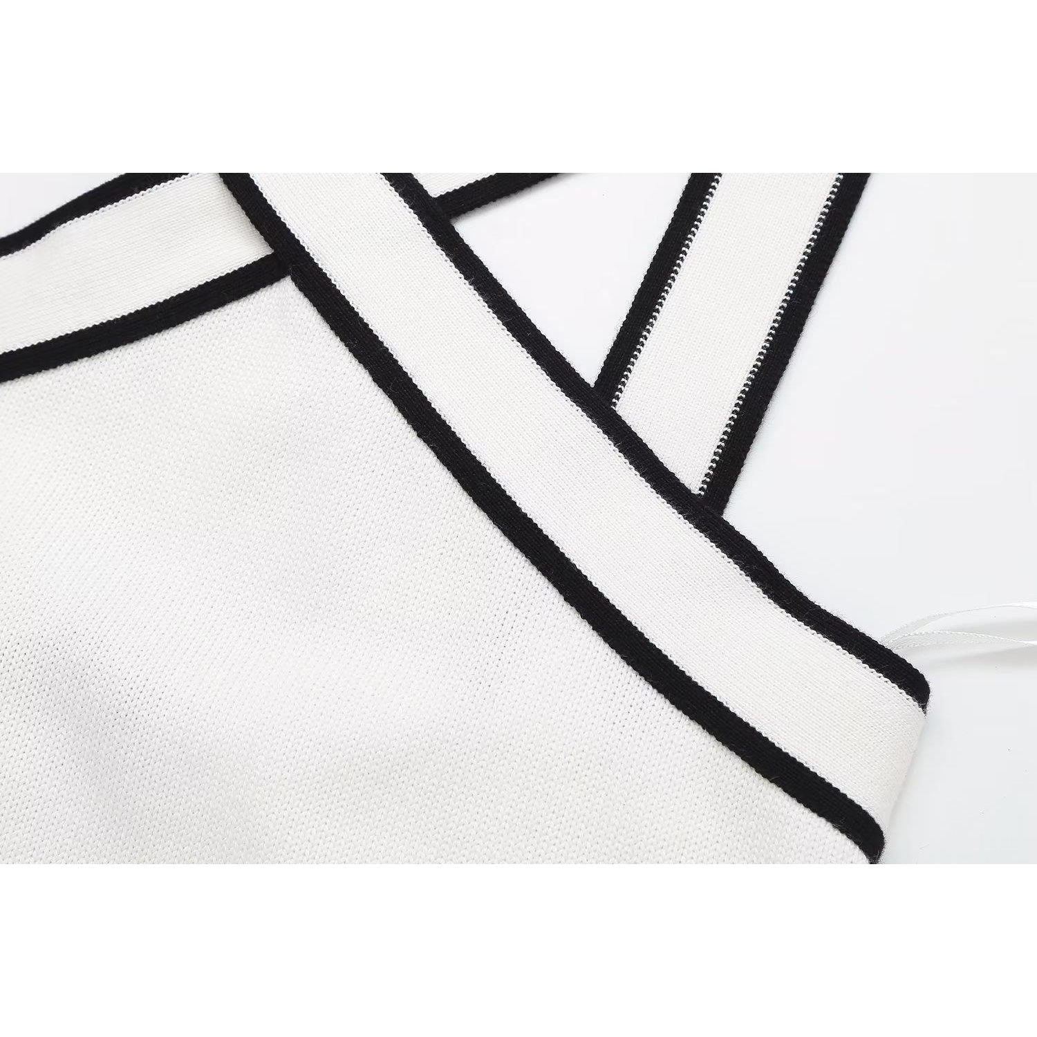 Contrast Color Cross V-neck Sling Top