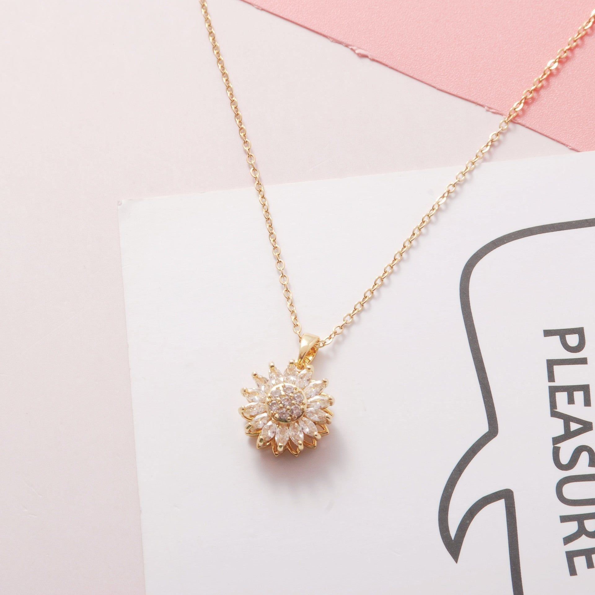 Special-interest Design High-grade Ins Retro Style Personality Fashion Necklace - Jointcorp