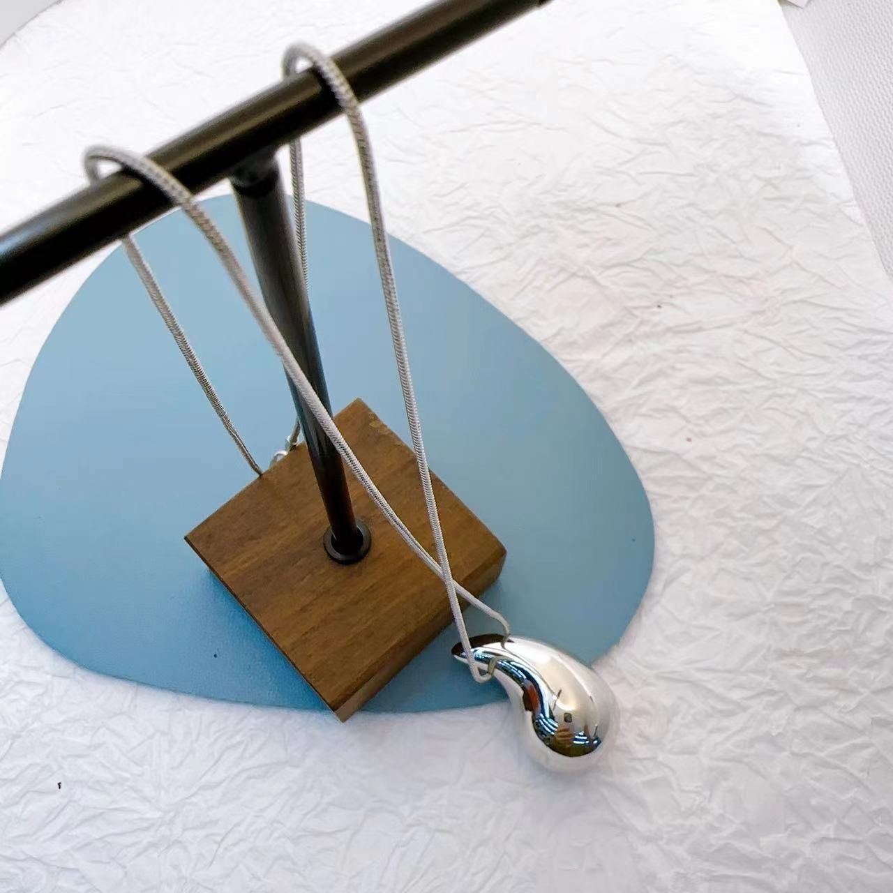 Ornament Plate Doodle Water Drop Hanging Punk Necklace - Jointcorp