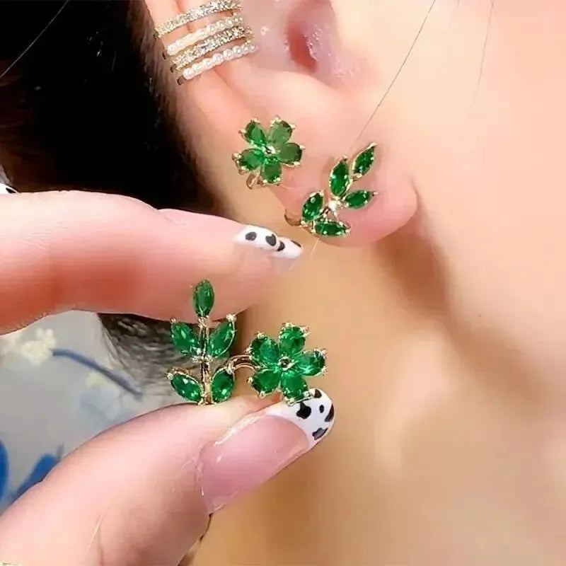 Women Exquisite Leaf Flower Shape Clip On Earrings Unique Black Read Green Crystal Stone Earrings Trendy Fashion Jewerly