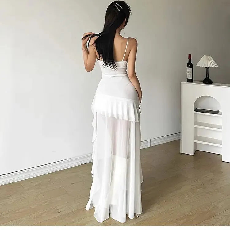 Pure Lust Hottie Sexy Suspender White Dress for Women 2024 Summer Vacation Style Design Ruffled Pleated Slim Waist Long Skirt