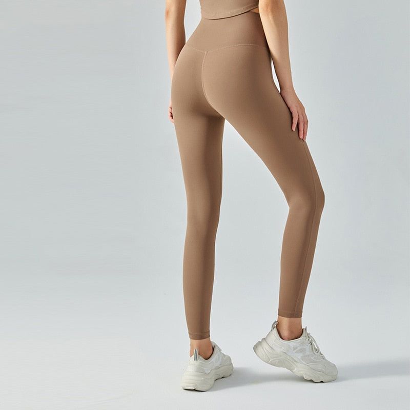 With Logo Seamless Gym Training Leggings Women 20 Colors Sports Leggings Stretch Nylon Lycra No Embarrassing Lines Yoga Pants