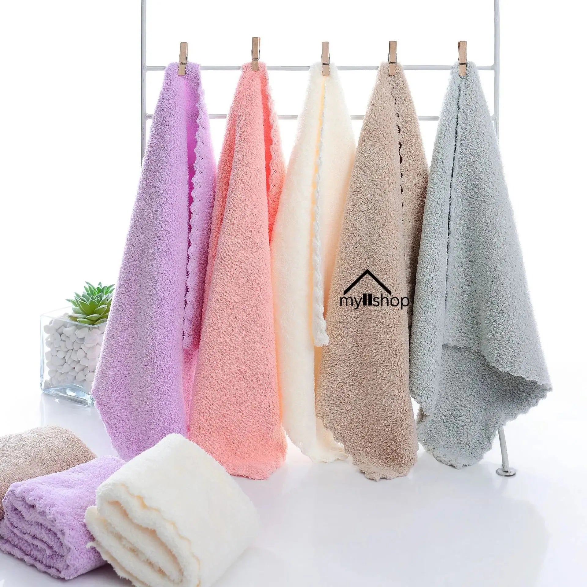 Face Towel Coral Fleece 25 * 25 Absorbent Cleaning Soft Comfortable Breathable Shower Hair Face Drying Towels Bathroom Products