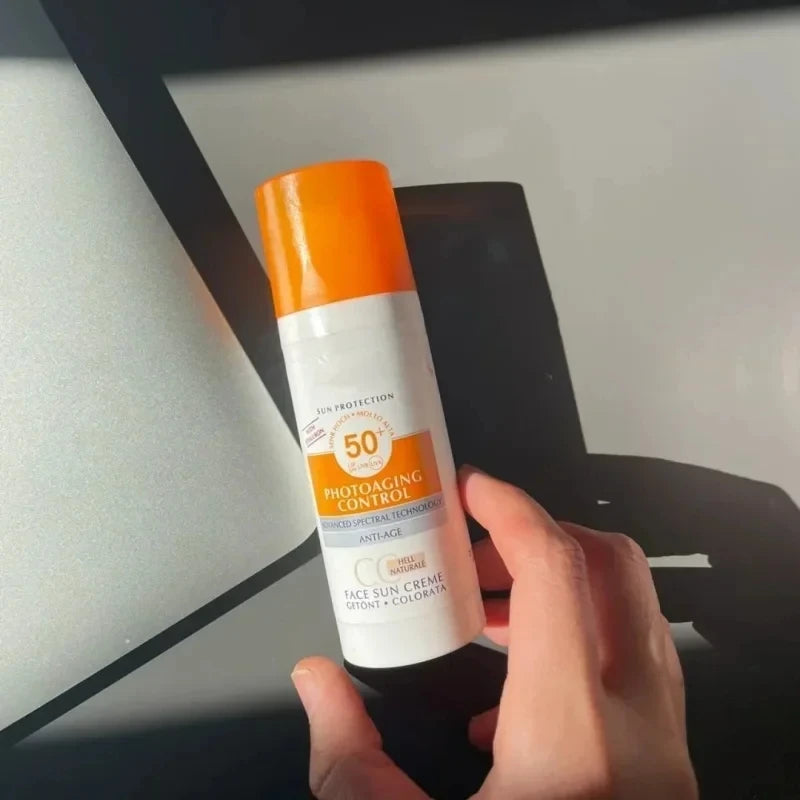 Original SPF50 Facial Sunscreen Refreshing Oil Control Sunscreen Effectively Isolates Ultraviolet Rays Protects Facial Sunscreen