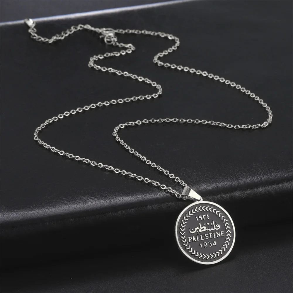 EUEAVAN Retro Palestine Pendant Necklaces Stainless Steel Character Round Necklace Vintage Fashion Jewelry for Woman Man Gift