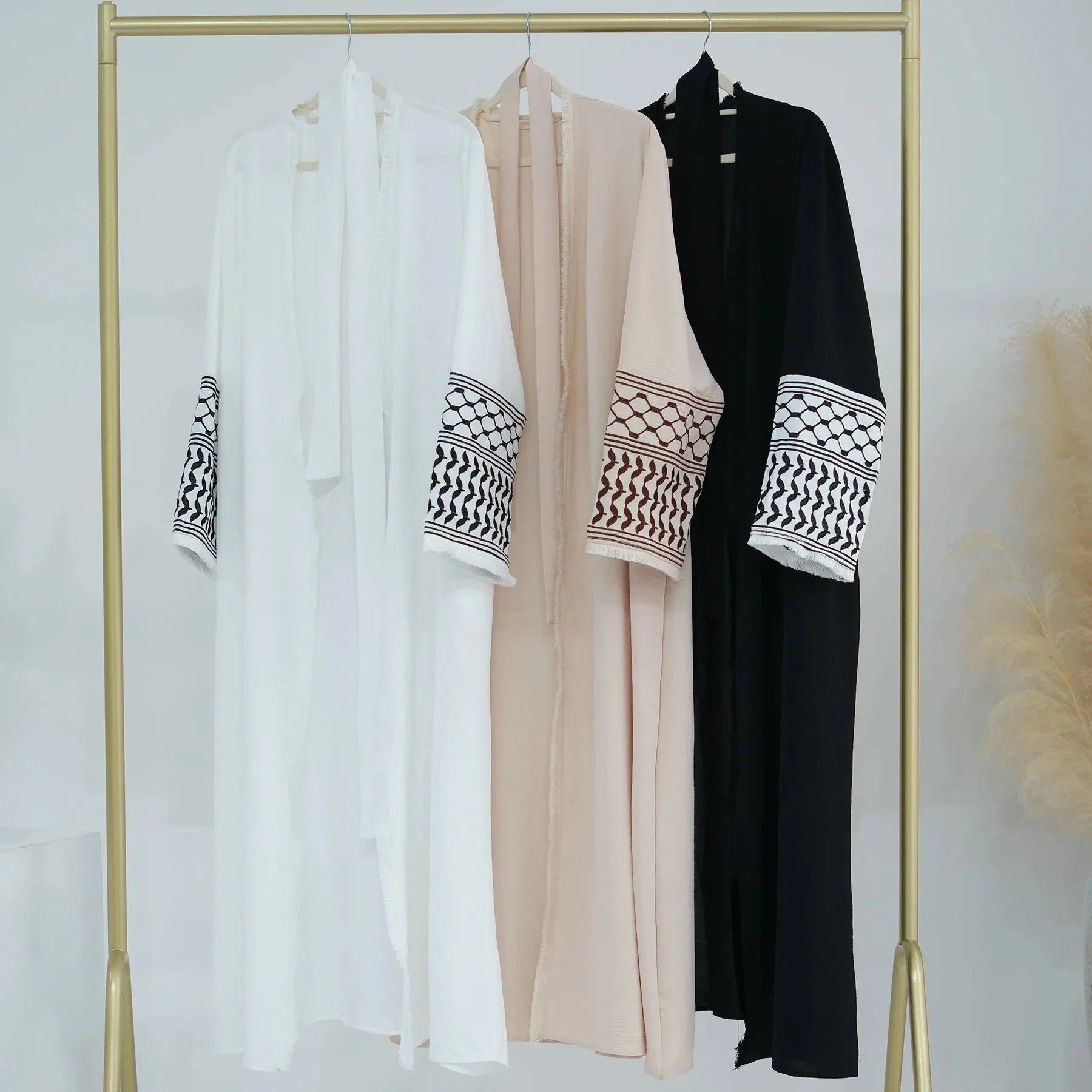 2024 Wrinkle Soft Crepe Embroidery Muslim Kefiyyeh Abaya Ramadan Tassel Dubai Abaya Women Muslim Dress Modest Islamic Clothing