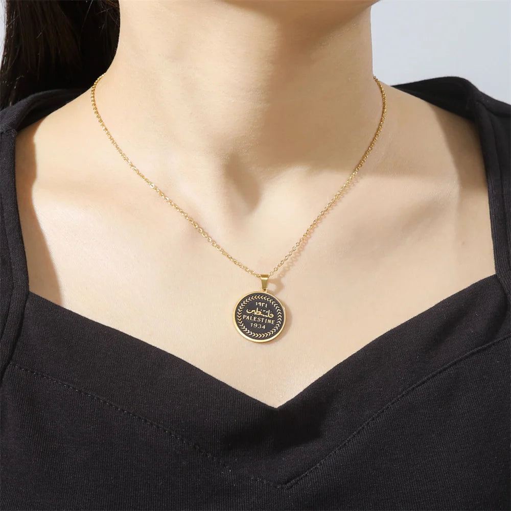 EUEAVAN Retro Palestine Pendant Necklaces Stainless Steel Character Round Necklace Vintage Fashion Jewelry for Woman Man Gift