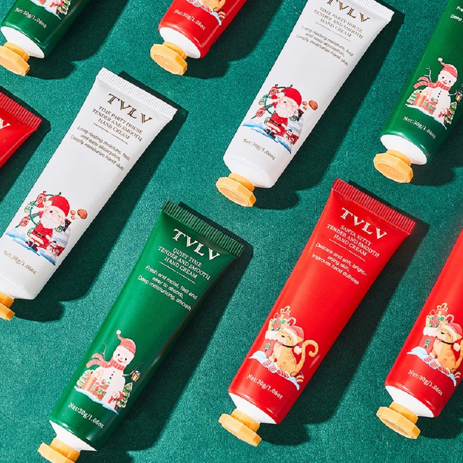 Refreshing and moisturizing Christmas hand cream, with a refreshing and tender texture, improves and moisturizes the skin