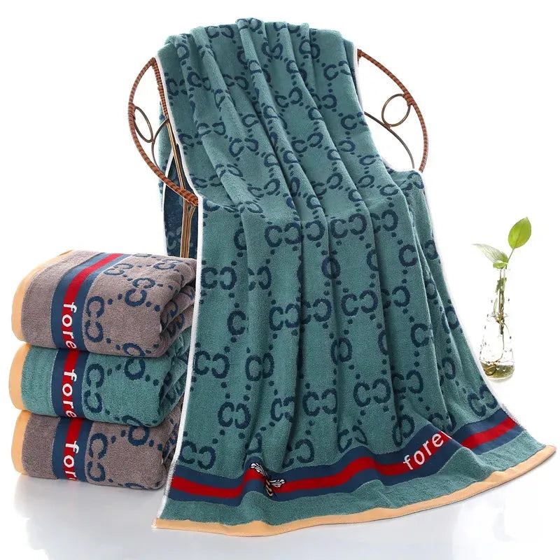 Pure Cotton Bath Towel Fashion Cartoon Yarn-dyed Jacquard Soft Absorbent Home Bathroom Bath Larger Thickened Towel 70x140cm