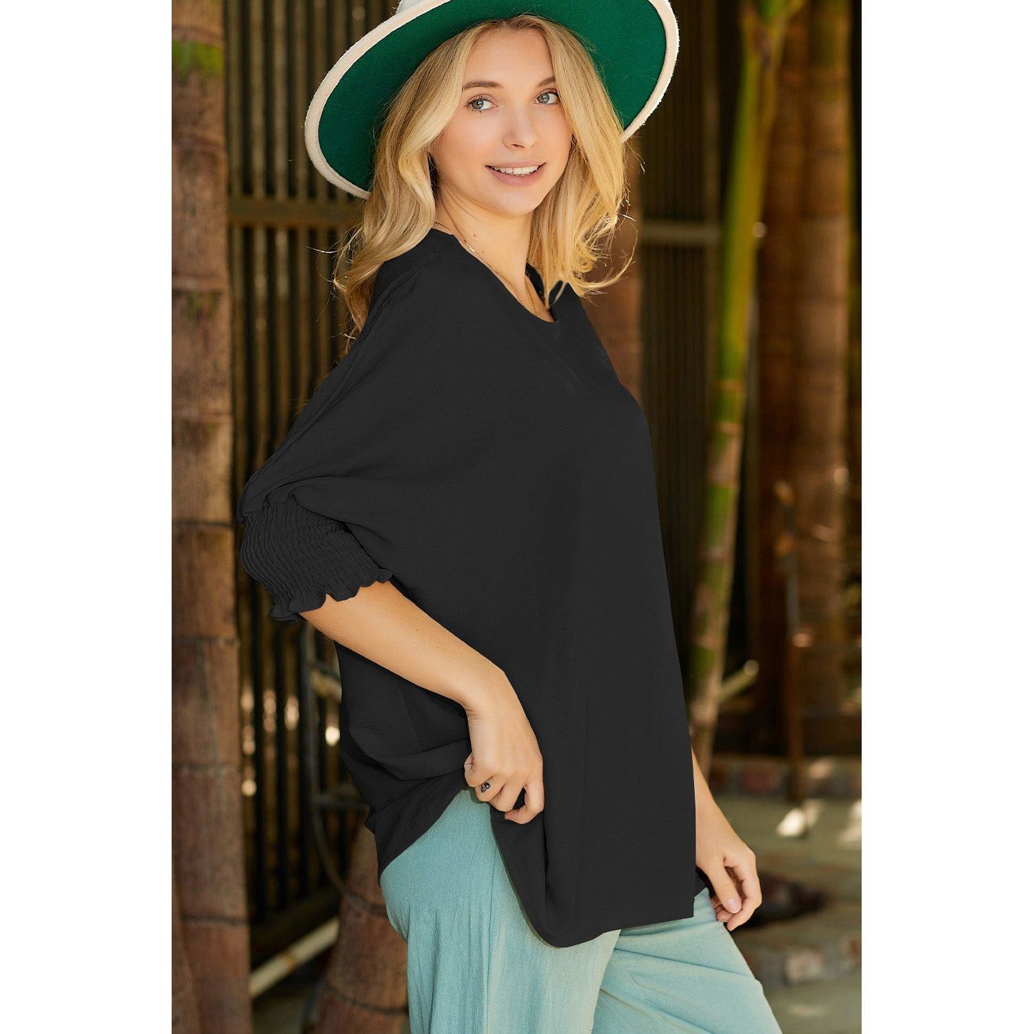 White Plain & Casual Shirred Cuffs Half Sleeve Top