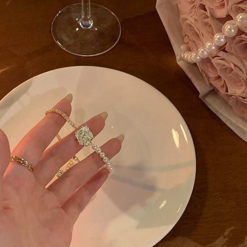 Simple Special-interest Design Hollow Heart-Shaped Bracelet - Jointcorp