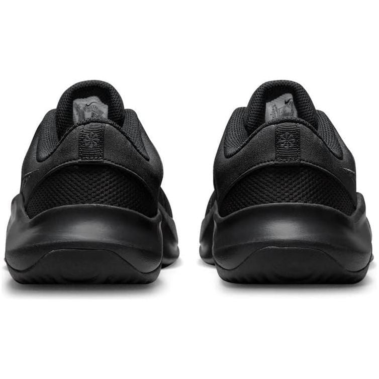 Nike Legend Essential 3 Nn mens Shoes