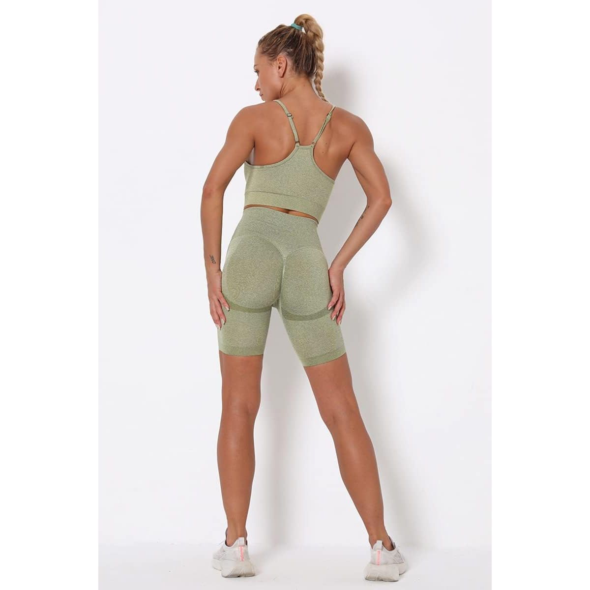 Caprisious Activewear Sportswear Gym Wear Workout Fitness Comfortable Army Green Sports Bra and Seamless Short 2 Piece Yoga Running Set for Women, Crop Top, Seamless Short