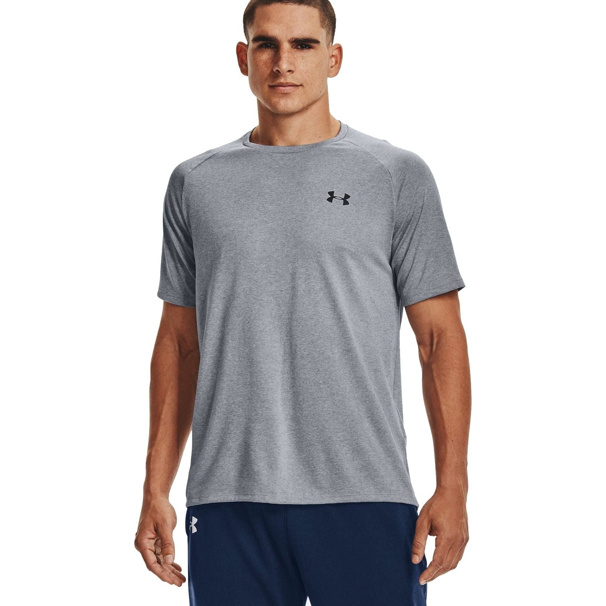 Under Armour Men's UA Tech 2.0 SS Tee Light and Breathable Sports T-Shirt, Gym Clothes With Anti-Odour Technology (pack of 1)