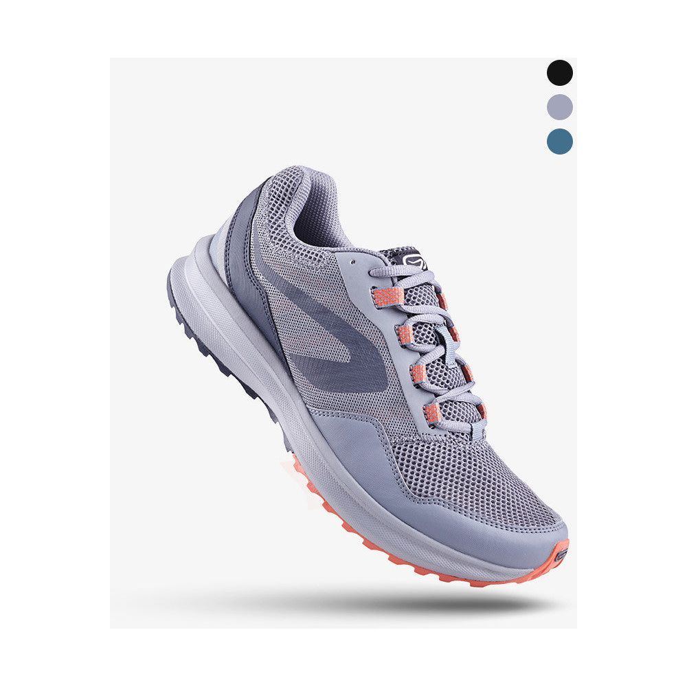 Breathable non-slip hiking shoes in winter