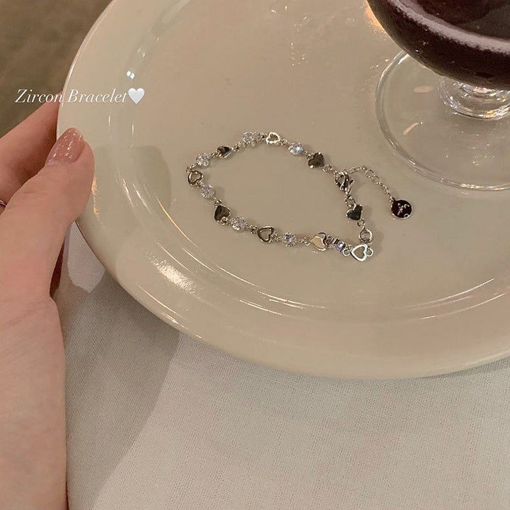 Simple Special-interest Design Hollow Heart-Shaped Bracelet - Jointcorp