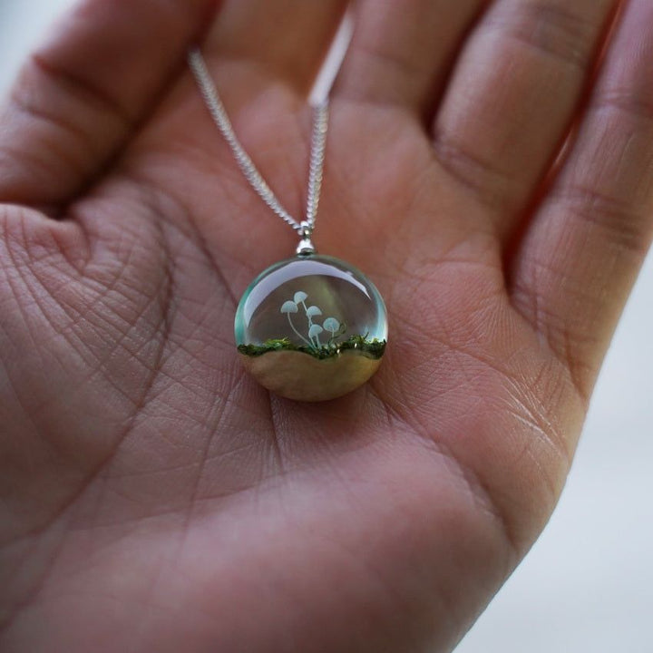 Small Mushroom Log Resin Creative Pendant Necklace - Jointcorp