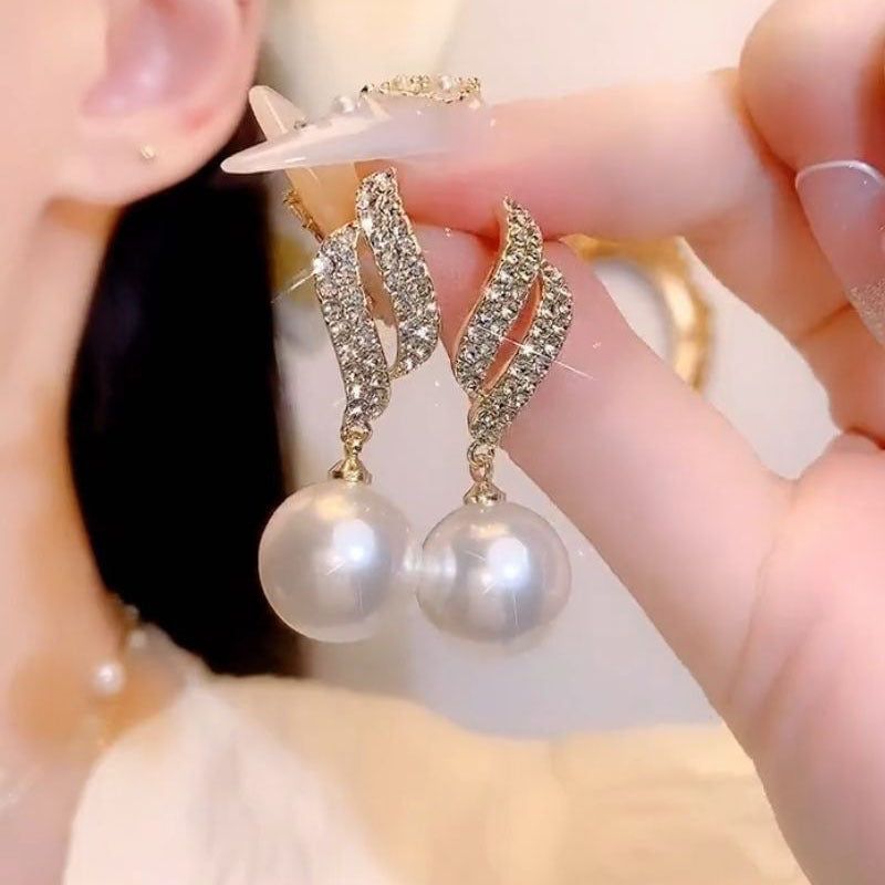 Silver Needle Niche Full Diamond Leaves Faux Pearl Earrings - Jointcorp