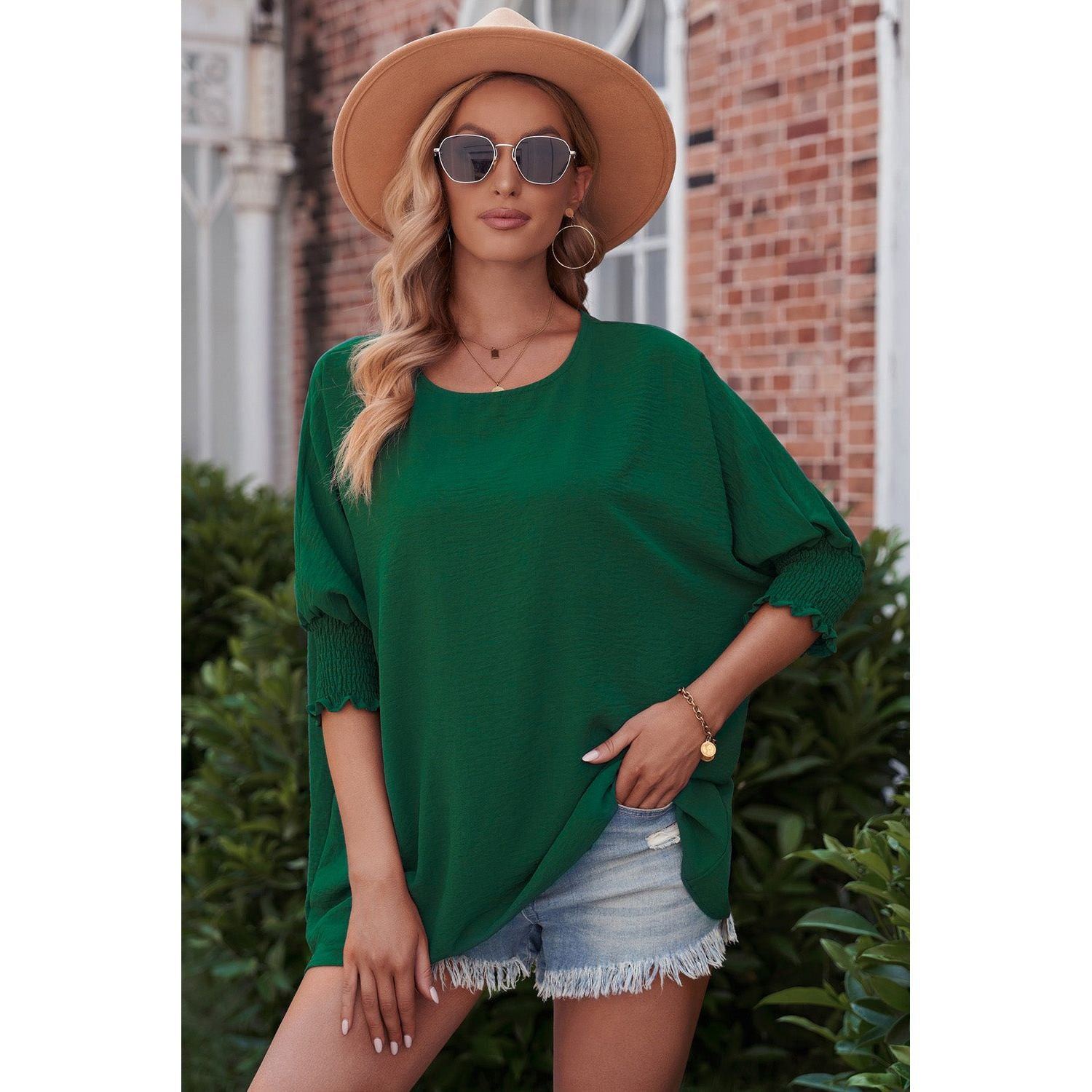 White Plain & Casual Shirred Cuffs Half Sleeve Top