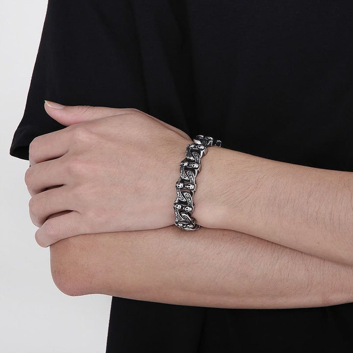 Retro Exaggerated Skull Titanium Steel Men's Spring Fastener Bracelet - Jointcorp
