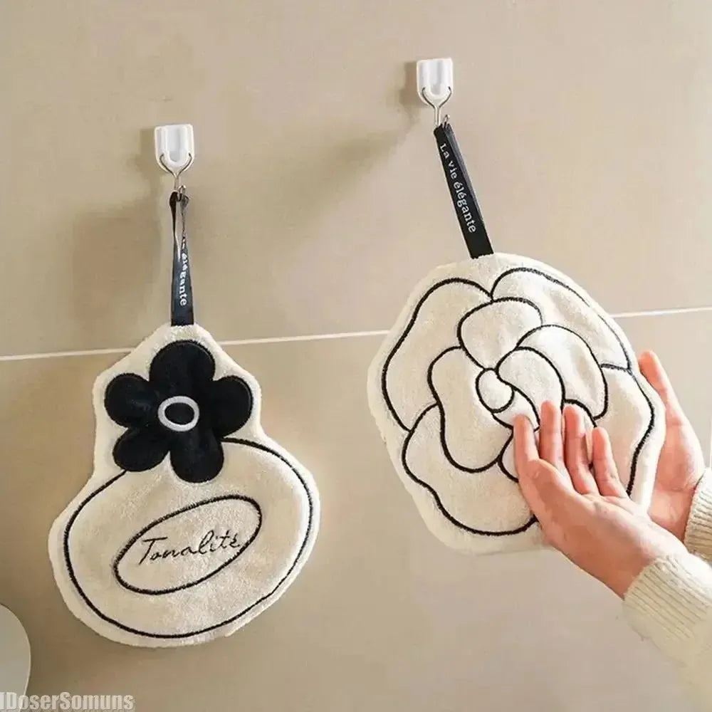 Convenient Hanging Quick-drying Absorbent Hand NEW Double-thickness Hand Towel Home Towel Kitchen and Bathroom Foot Mat Modern