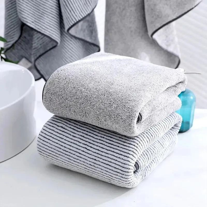 Quick drying Bath Towel for Home Use Bamboo Charcoal Fiber Thickened Coral Velvet Large Bath Towel Beach Sunbathing Bathrobe