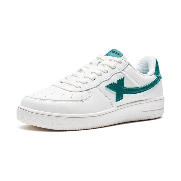Skateboarding Shoes Non-Slip Casual White Couple Skate Sneakers Male Female Luxury Brand Shoes - Jointcorp