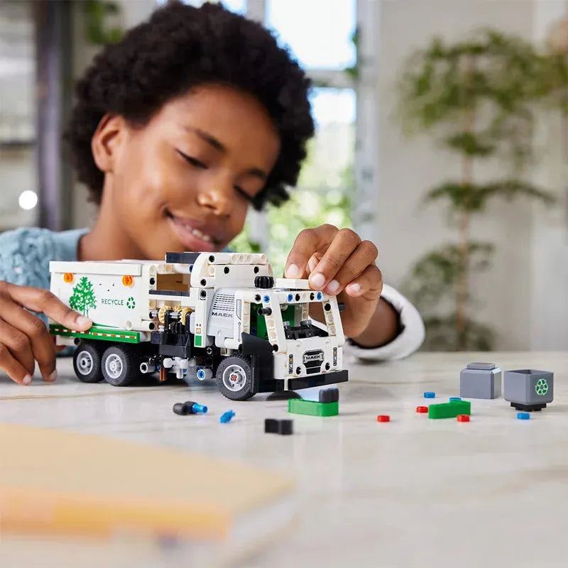 LEGO Technic 42167 Mark Garbage Truck For Boys And Girls Puzzle Building Block Children's Toy Gift