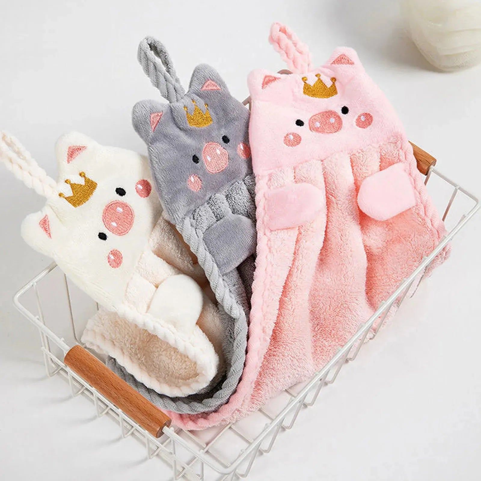 Cute Pig Hand Towel Household Coral Velvet Terry Towels For Bathroom Kitchen Soft Hanging Loops Quick Dry Absorbent Cloths Towel