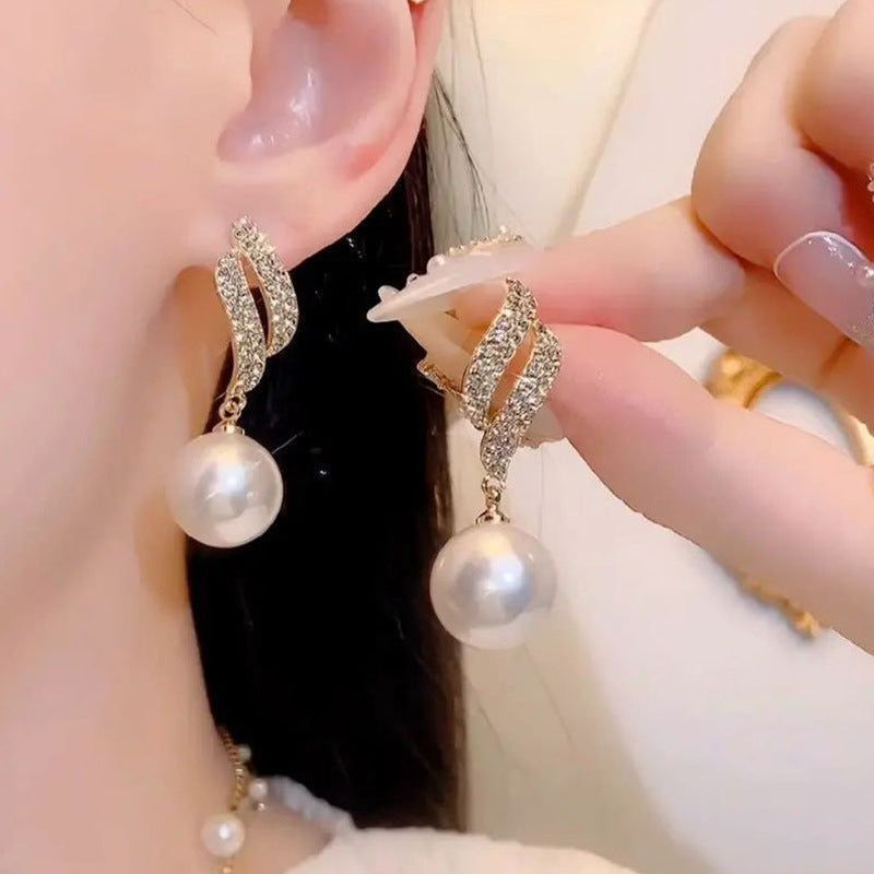 Silver Needle Niche Full Diamond Leaves Faux Pearl Earrings - Jointcorp