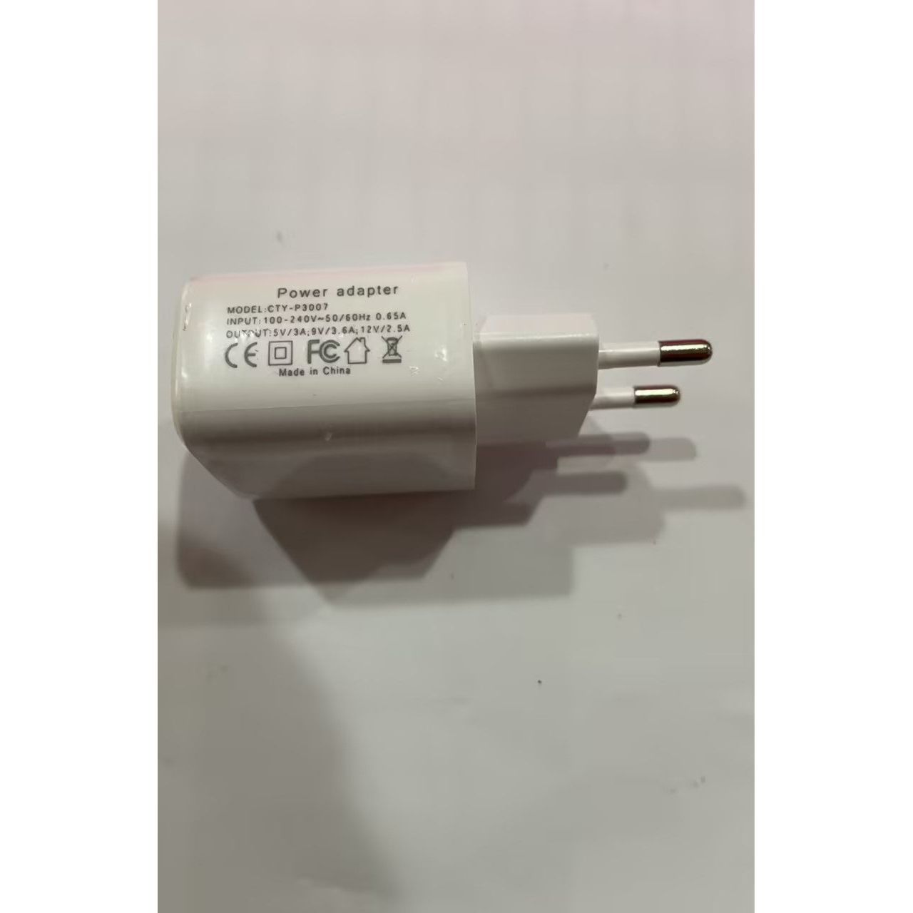 2023 New Intelligent G Shaped LED Lamp Bluetooth Speake Wireless Charger Atmosphere Lamp App Control For Bedroom Home Decor