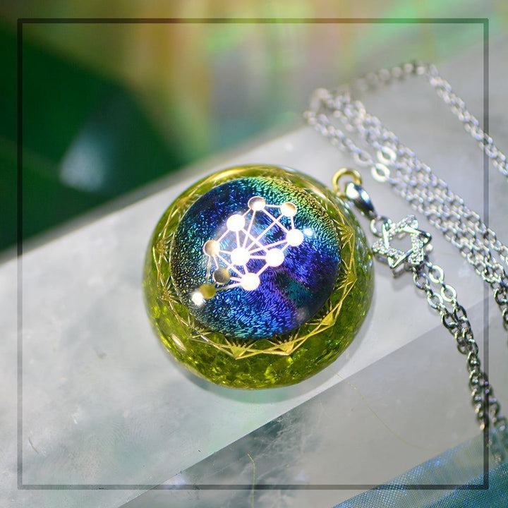 High Frequency Green Crystal Necklace - Jointcorp
