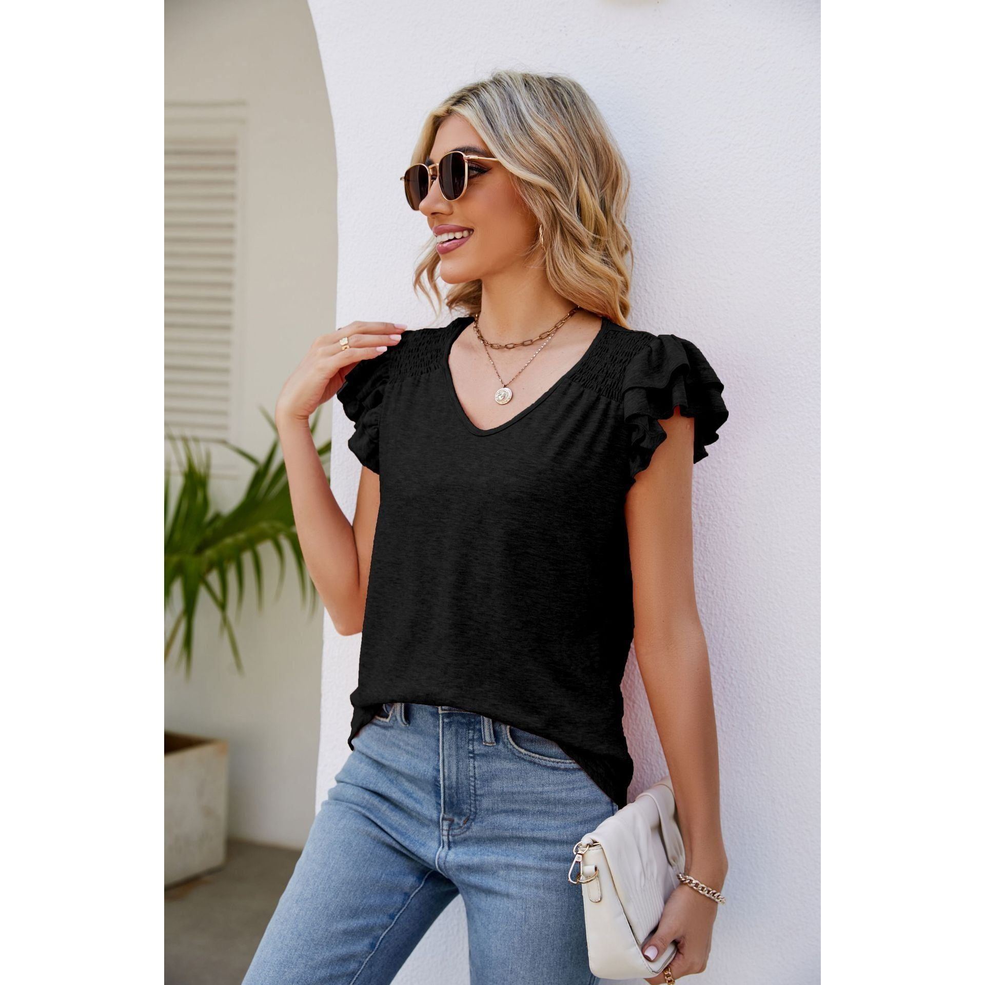 Women's Solid Color And V-neck Pleated Short Sleeves Loose Top