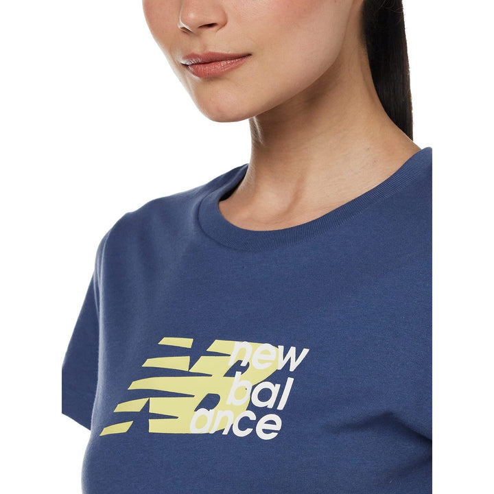 New Balance Women's NB SPORT CORE PLUS GRAPHIC SHORT SLEEVE S/S Top
